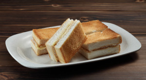 kaya toast paahtoleipä